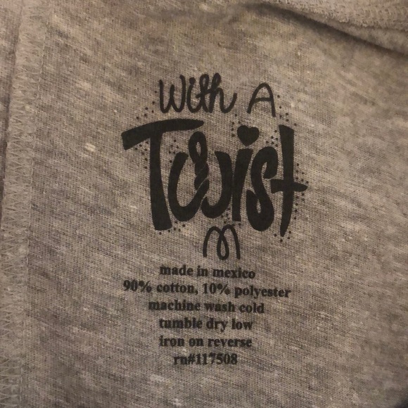 Flag tee with fringe - Picture 7 of 7